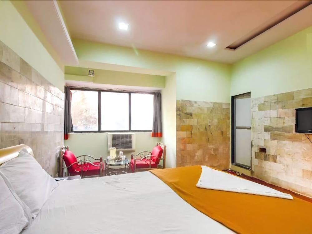 Hotel Evergreen Bombay Extérieur photo