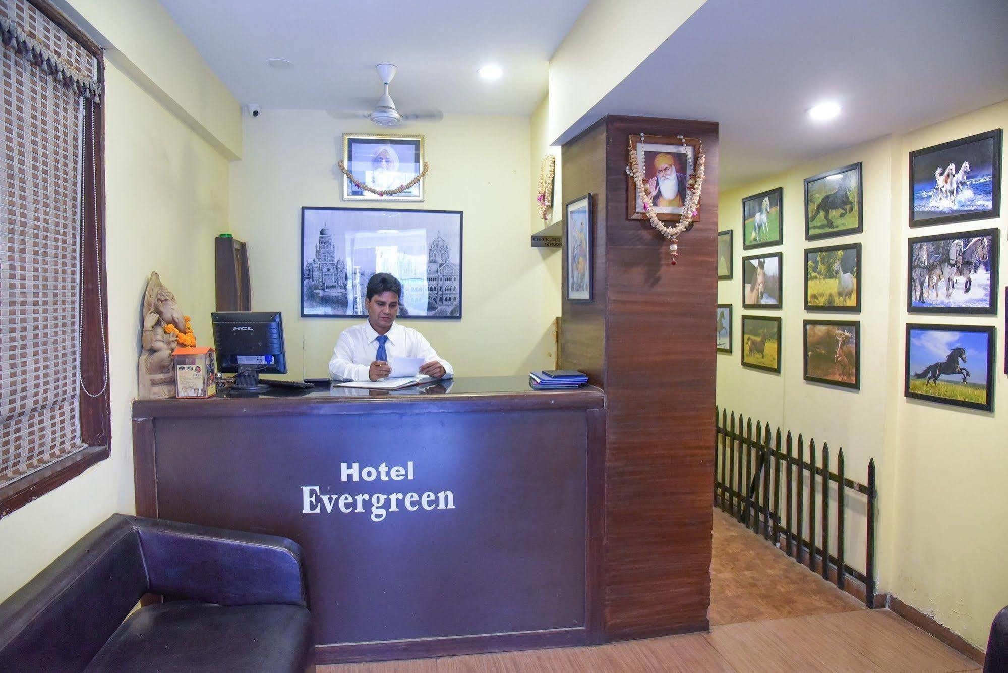 Hotel Evergreen Bombay Extérieur photo